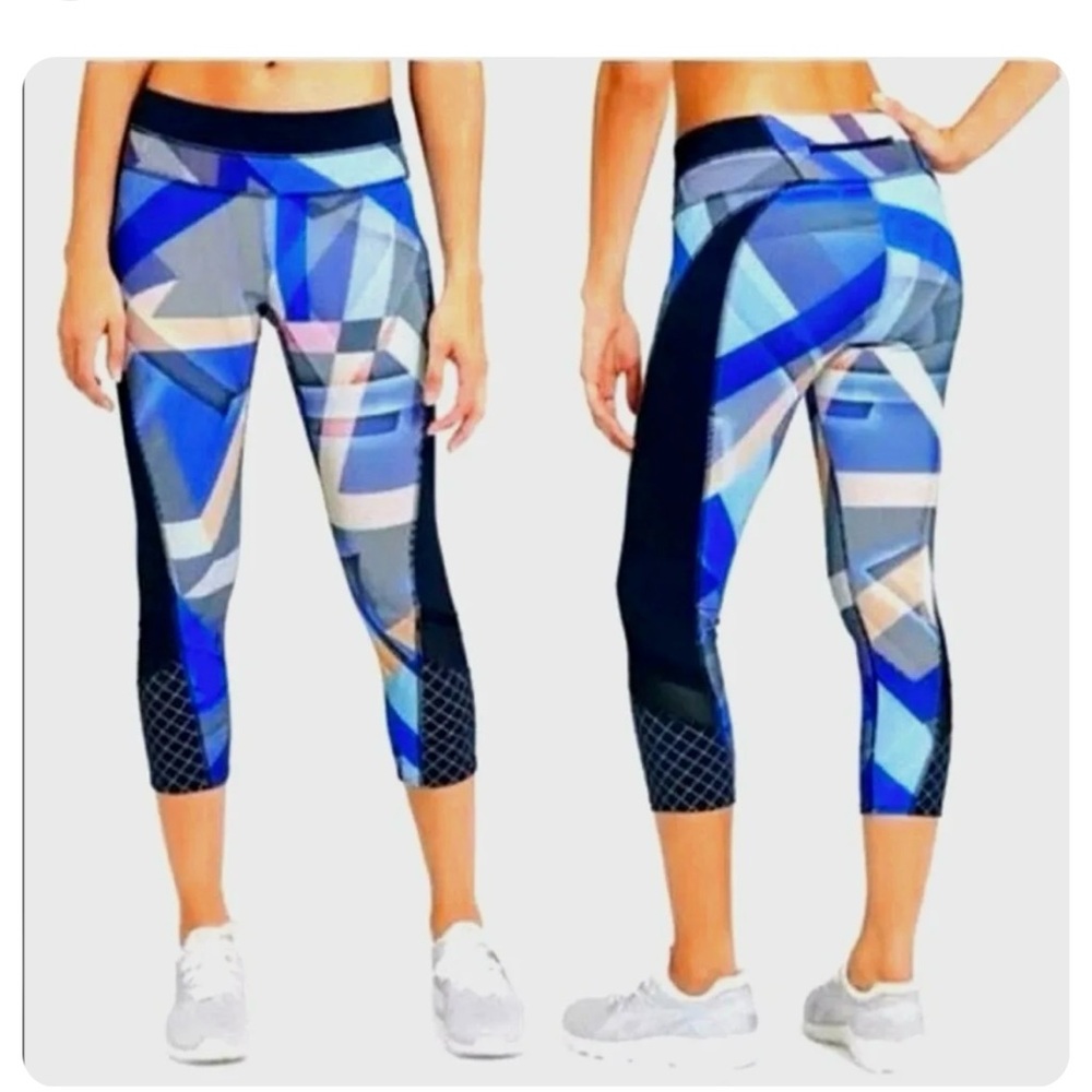 Athleta Electric Geo Sonar Capri - Picture 2 of 8
